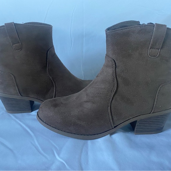 Rampage Shoes - Rampage Dark Brown Ankle Booties